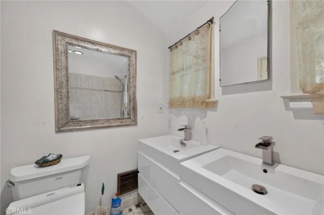 2136 S El Molino, San Marino, CA 91108