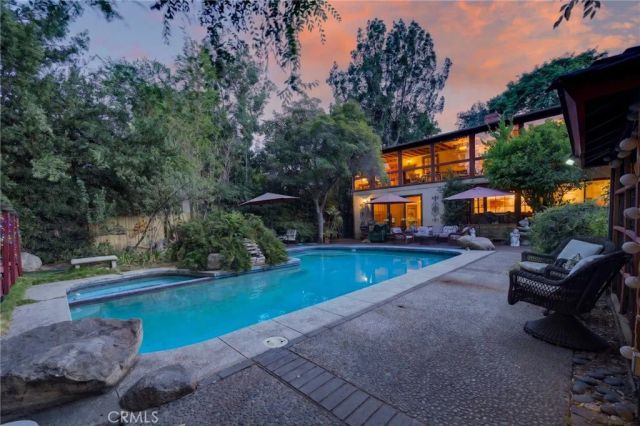 2136 S El Molino, San Marino, CA 91108