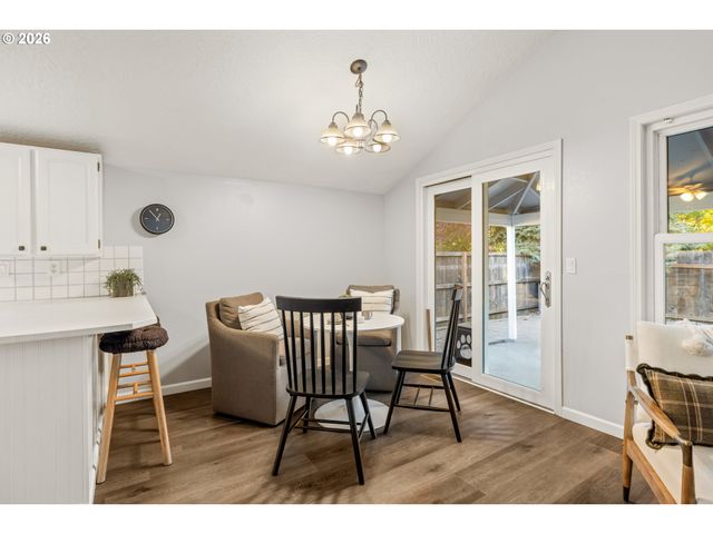2820 Se BRODIAEA Ct, Hillsboro, OR 97123