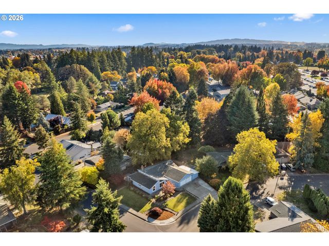2820 Se BRODIAEA Ct, Hillsboro, OR 97123