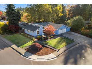 2820 Se BRODIAEA Ct, Hillsboro, OR 97123
