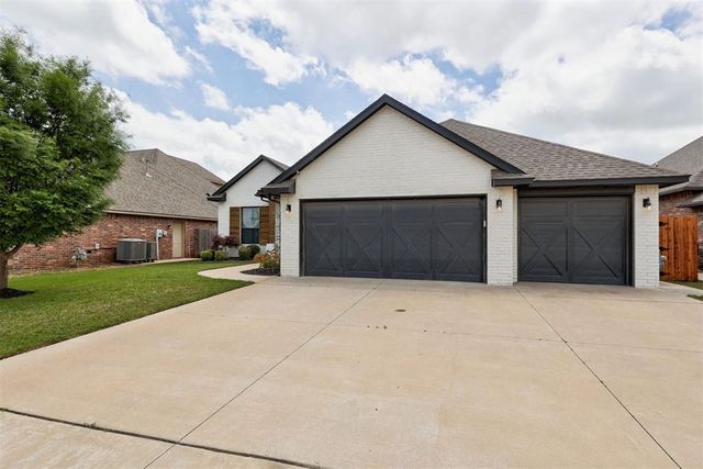 5012 SW 127th Court, Oklahoma City, OK 73173