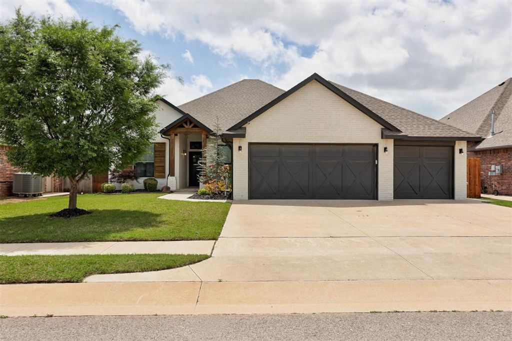 5012 SW 127th Court, Oklahoma City, OK 73173