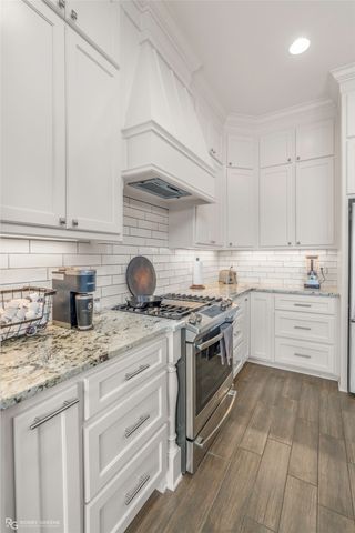 1113 Calle Lago Court, Bossier City, LA 71111