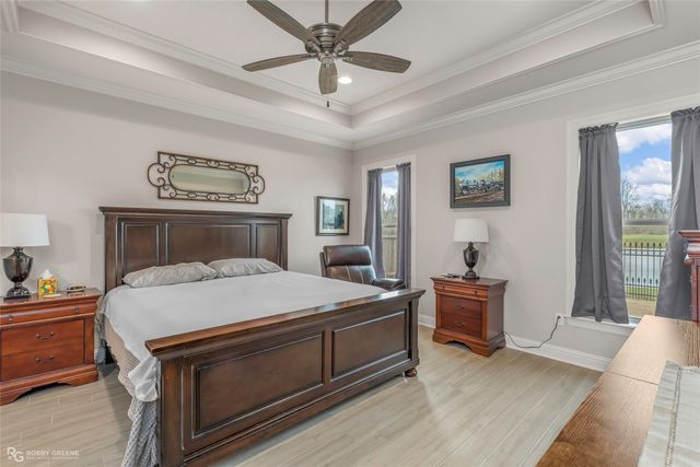 1113 Calle Lago Court, Bossier City, LA 71111