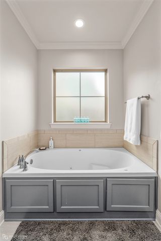 1113 Calle Lago Court, Bossier City, LA 71111