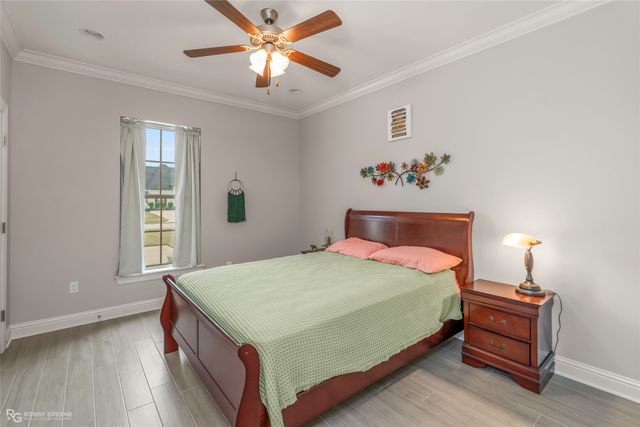 1113 Calle Lago Court, Bossier City, LA 71111