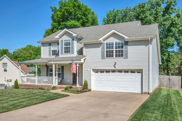 69 West Dr, Clarksville, TN 37040