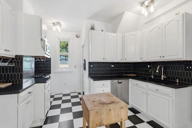 7405 Milwaukee AVENUE, Wauwatosa, WI 53213