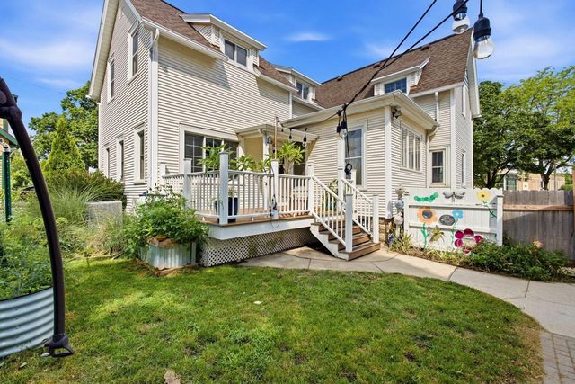 7405 Milwaukee AVENUE, Wauwatosa, WI 53213