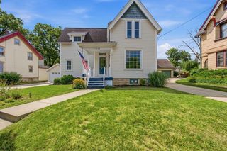 7405 Milwaukee AVENUE, Wauwatosa, WI 53213