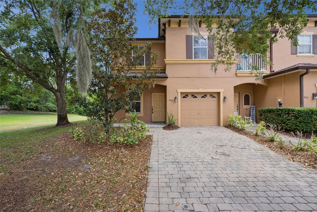 1960 RETREAT VIEW CIRCLE, Sanford, FL 32771
