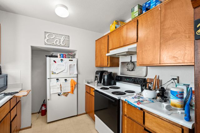 408 SE 10th Street, Grants Pass, OR 97526