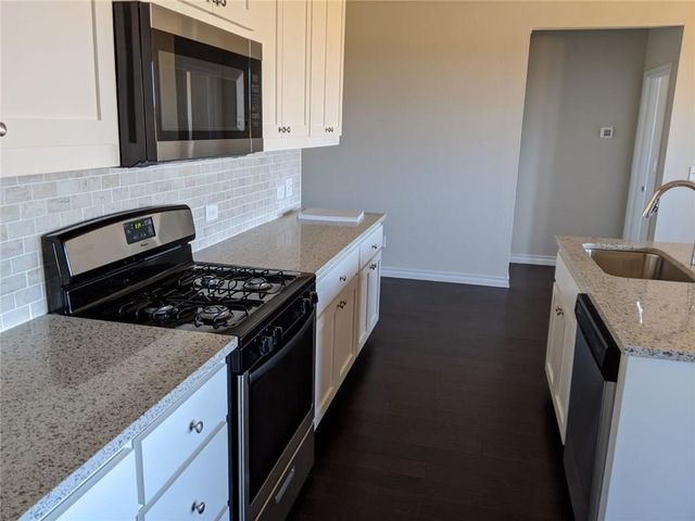 1413 Itzel BND, Leander, TX 78641