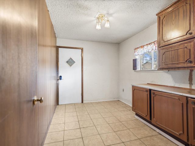 2693 Richie St, Diana, TX 75640