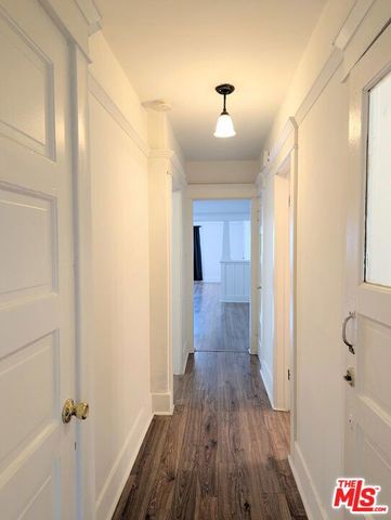 545 W 41st Street, Los Angeles, CA 90037