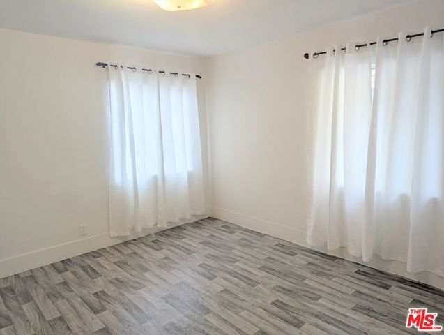 545 W 41st Street, Los Angeles, CA 90037