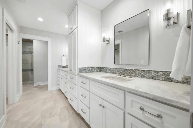 202 Mesquite DR, Kingsland, TX 78639