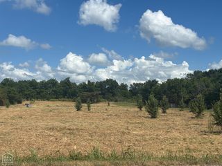 2102 Barnhill Road, Jonesboro, AR 72401