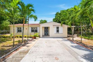 596 NW 109th Street, Miami, FL 33168