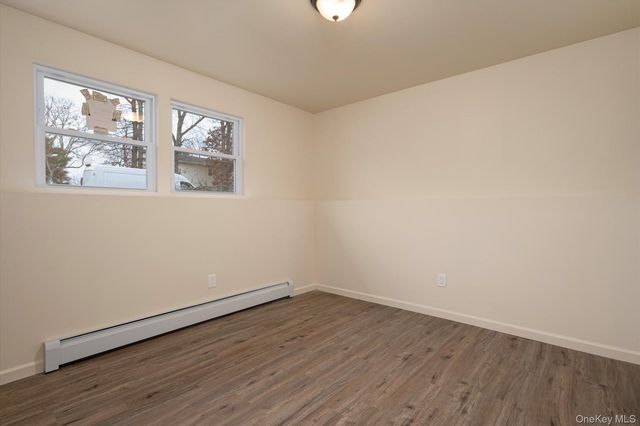 36 N 15th Street, Wheatley Heights, NY 11798