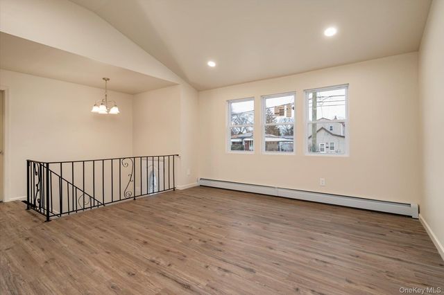 36 N 15th Street, Wheatley Heights, NY 11798