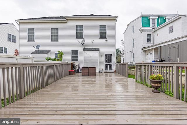 321 FOUNTAIN ST, Philadelphia, PA 19128