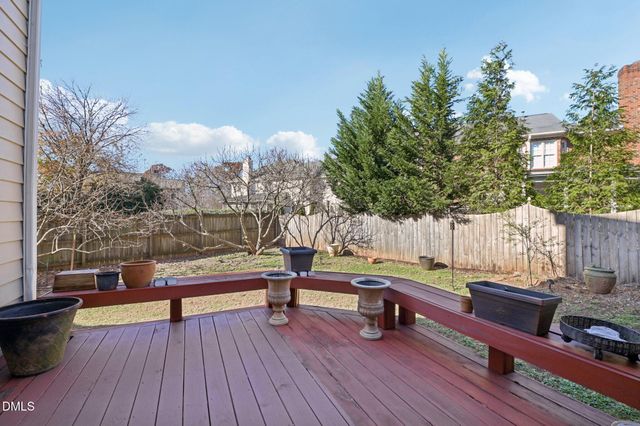 805 Cricketfield Lane, Cary, NC 27518