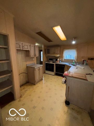 384 Honey Locust Place, North Vernon, IN 47265