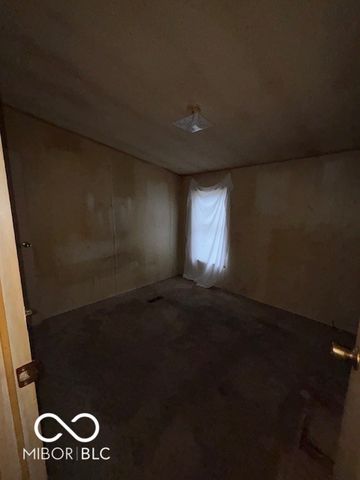 384 Honey Locust Place, North Vernon, IN 47265