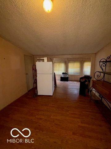 384 Honey Locust Place, North Vernon, IN 47265