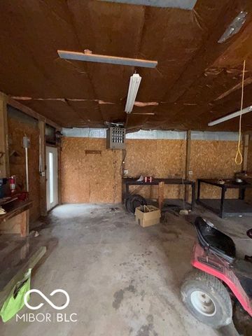 384 Honey Locust Place, North Vernon, IN 47265