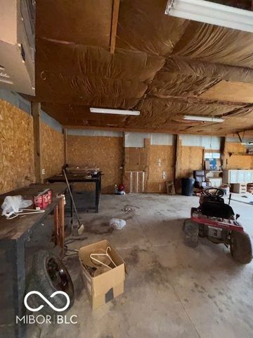 384 Honey Locust Place, North Vernon, IN 47265