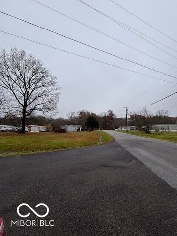 384 Honey Locust Place, North Vernon, IN 47265