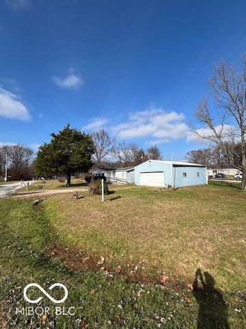 384 Honey Locust Place, North Vernon, IN 47265