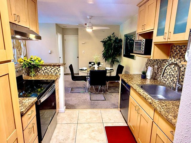 2250 Monroe Street 201, Santa Clara, CA 95050