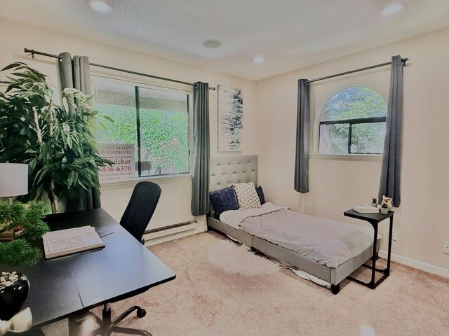 2250 Monroe Street 201, Santa Clara, CA 95050