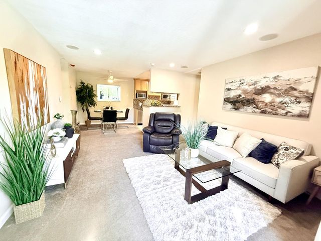 2250 Monroe Street 201, Santa Clara, CA 95050