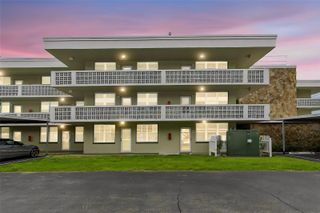 4885 1ST ST NE 307, St Petersburg, FL 33703