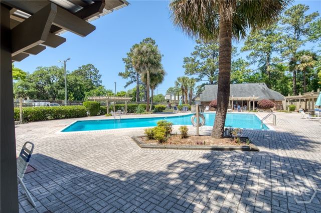 459 Mall Boulevard 123, Savannah, GA 31406
