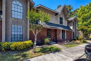 459 Mall Boulevard 123, Savannah, GA 31406