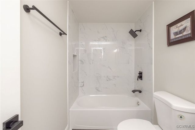 1701 Arlington Rd, Hopewell, VA 23860