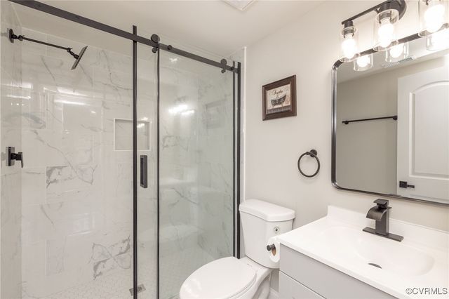 1701 Arlington Rd, Hopewell, VA 23860