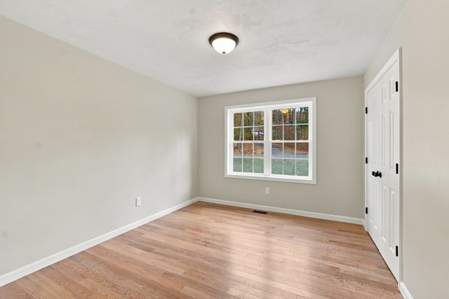 459 Cronin Rd, Warren, MA 01083
