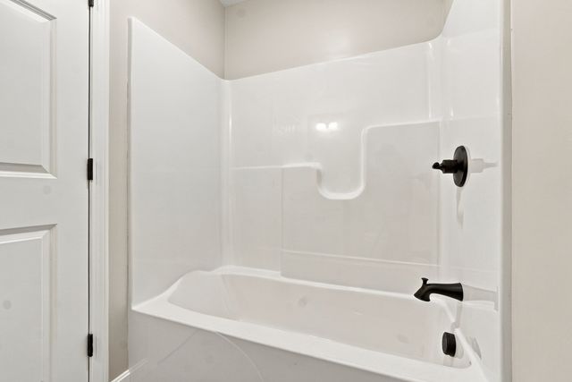 459 Cronin Rd, Warren, MA 01083