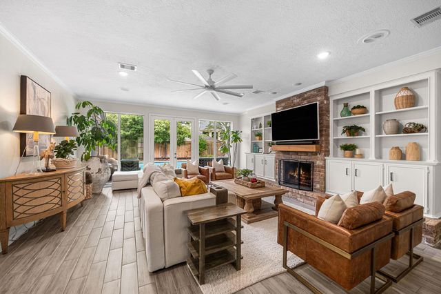 11626 Highgrove Drive, Houston, TX 77077