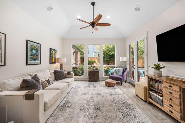 11626 Highgrove Drive, Houston, TX 77077