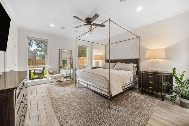 11626 Highgrove Drive, Houston, TX 77077