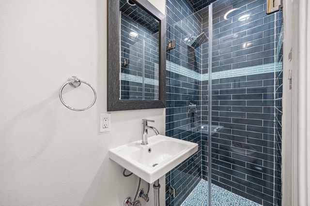 11626 Highgrove Drive, Houston, TX 77077