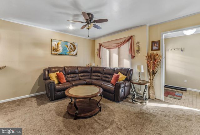 30 SAINT CHARLES PL, Runnemede, NJ 08078